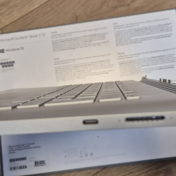 Microsoft Surface Book 3, 15" Zoll, Modell 1907, Tastatur / Gehäuseunterteil komplett inkl. Grafikkarte i.o.